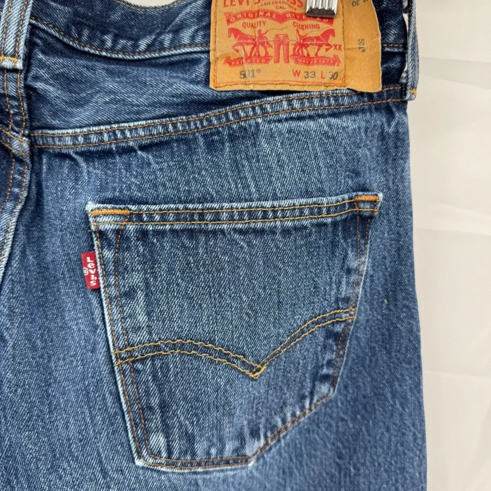 Levis classic straight
